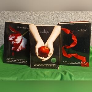 𝑻𝒘𝒊𝒍𝒊𝒈𝒉𝒕 𝑩𝒐𝒐𝒌'𝒔 📚 𝑺𝒆𝒓𝒊𝒆𝒔 𝟏-𝟑